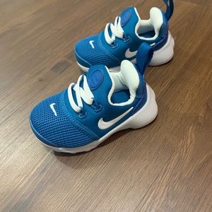 Blue and White Nike Presto Sz 3C